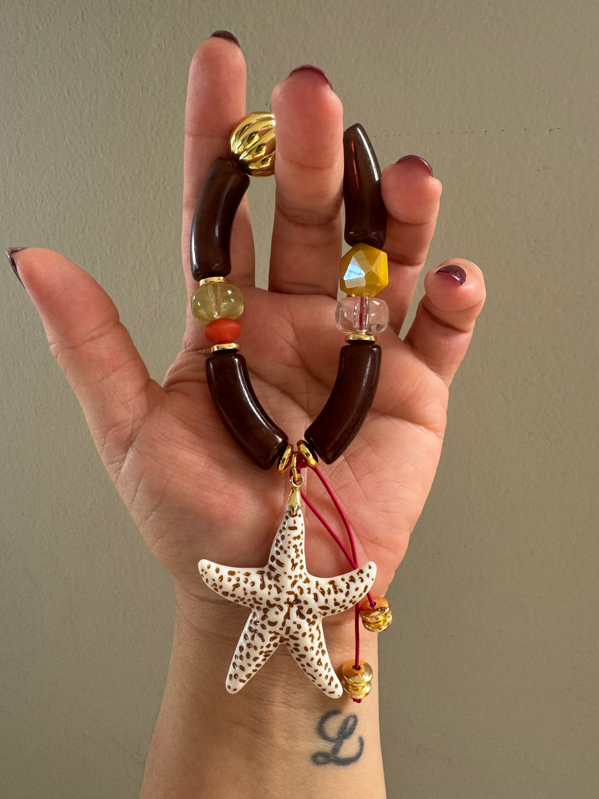 Handmade Elastic White & Brown Star Bracelet #L176