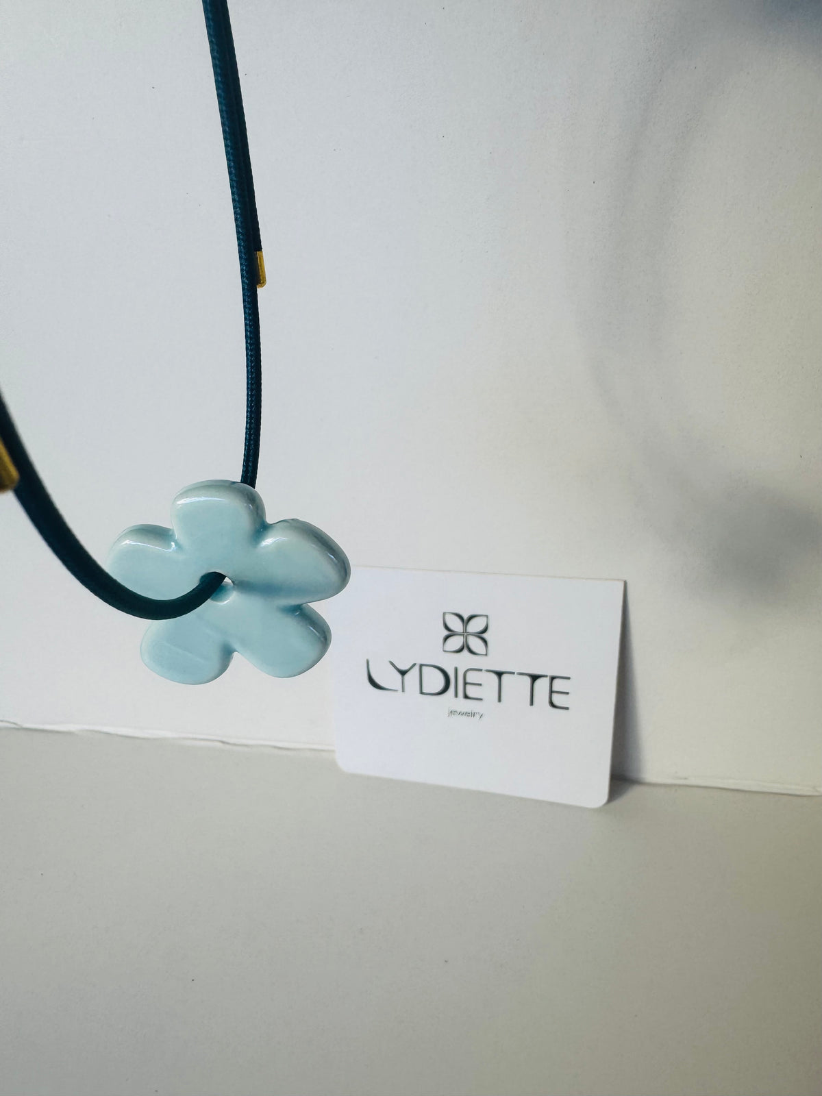 Blue Magnetic Necklace with Blue Flower #L183 (both pieces)