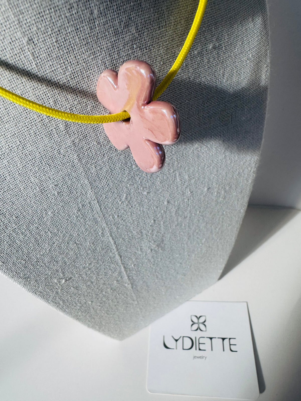 Yellow Magnetic Necklace with Pink Flower #L184 (both pieces)