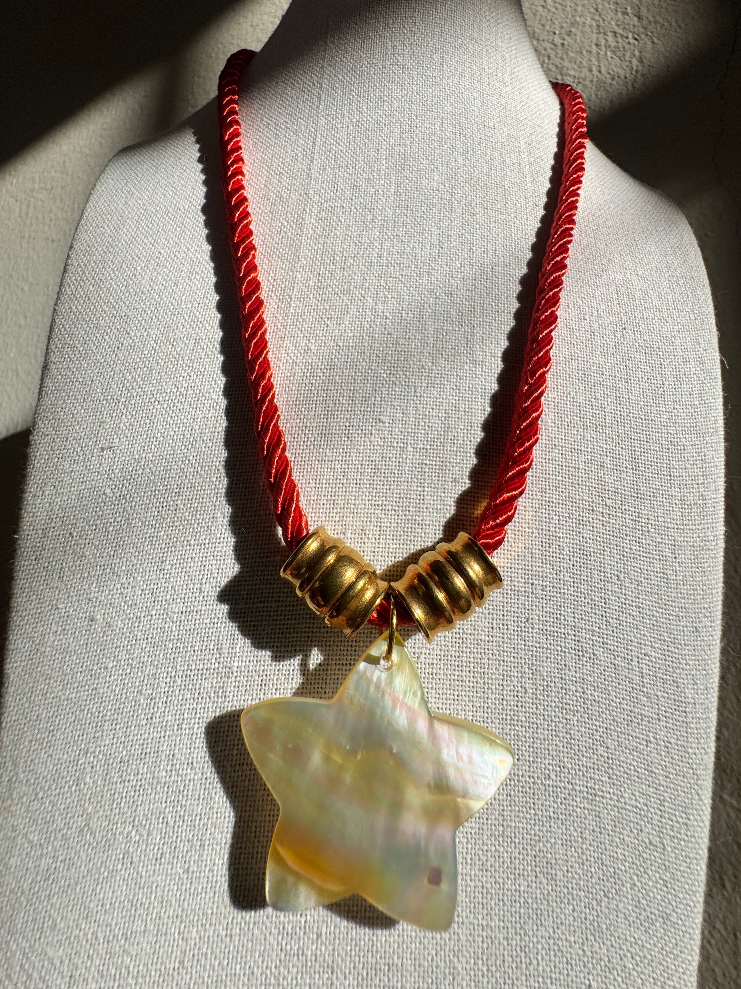 Weekend Core Necklace